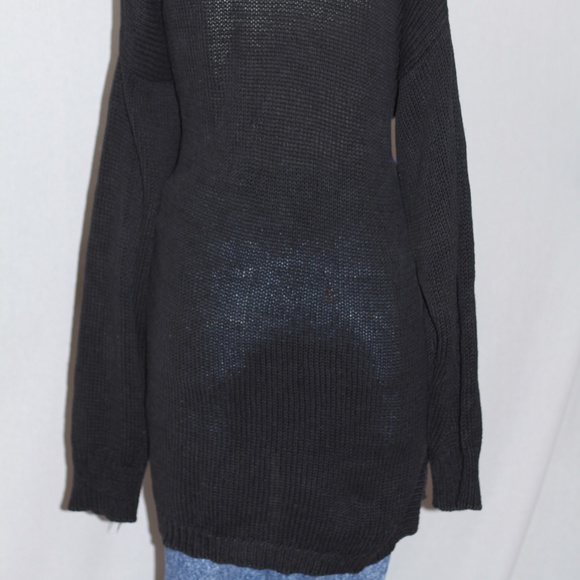 B.E Multi-Color Sweater - Picture 13 of 14